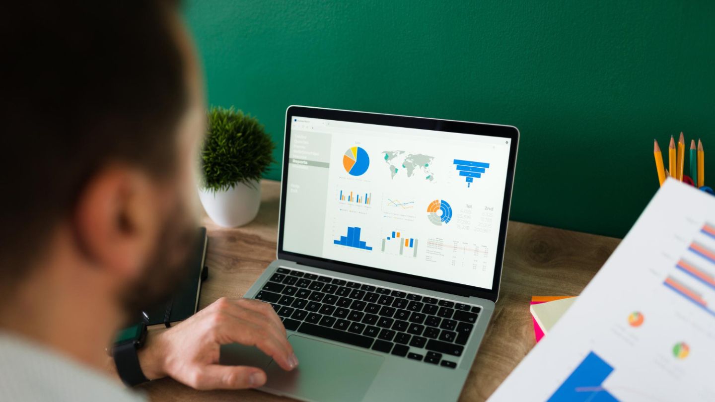 PPC Competitor Analysis: How to Understand Where Rivals Are Spending