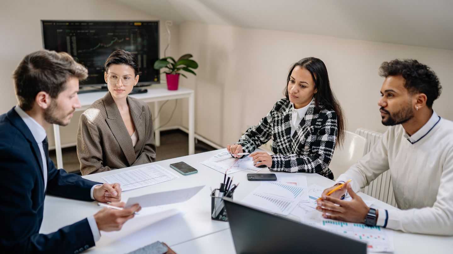 Consultant Versus Agency